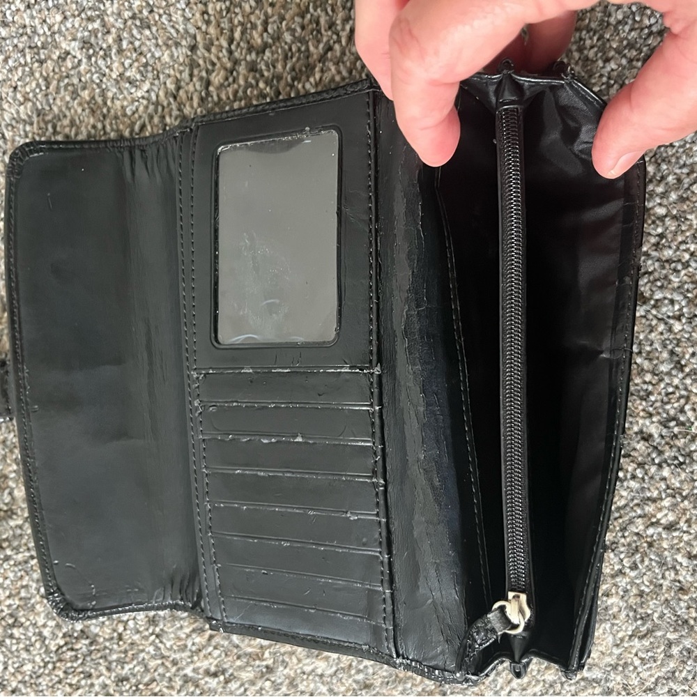 Coach Wallet - Picture 4 of 5